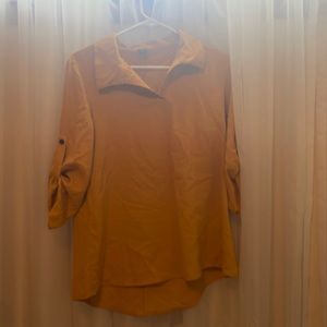 Emery rose small yellow collared shirt